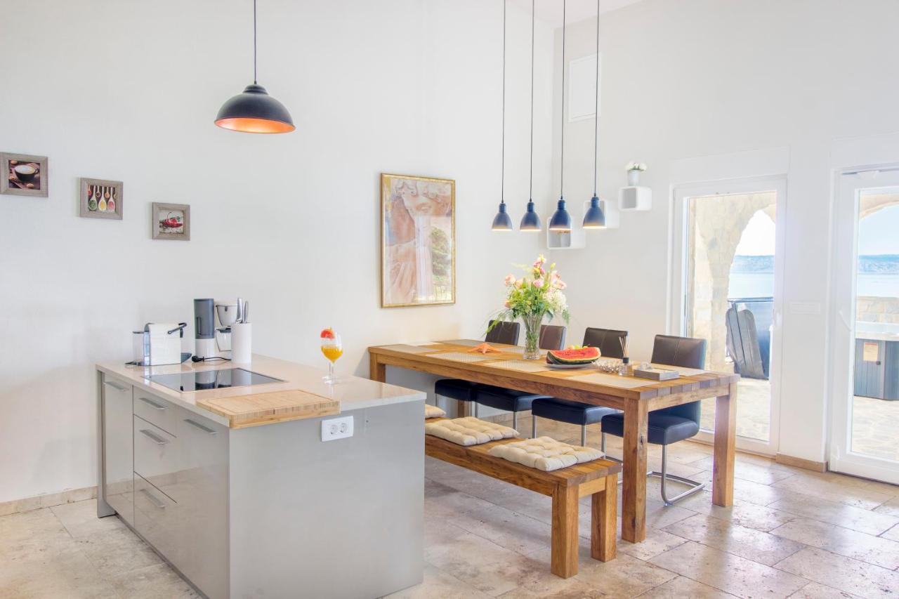 Dalmata Lounge Διαμέρισμα Starigrad Paklenica Εξωτερικό φωτογραφία