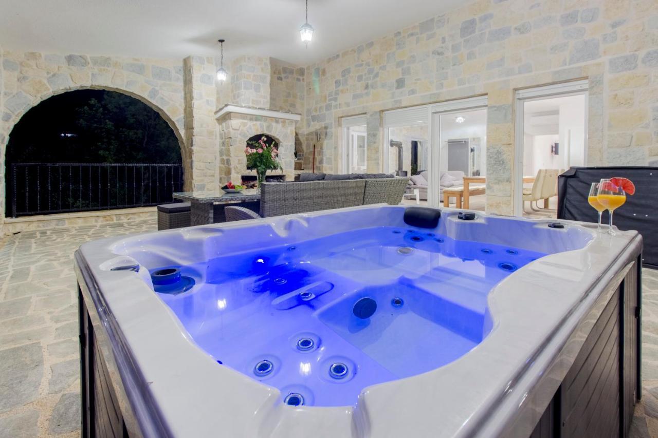 Dalmata Lounge Διαμέρισμα Starigrad Paklenica Εξωτερικό φωτογραφία
