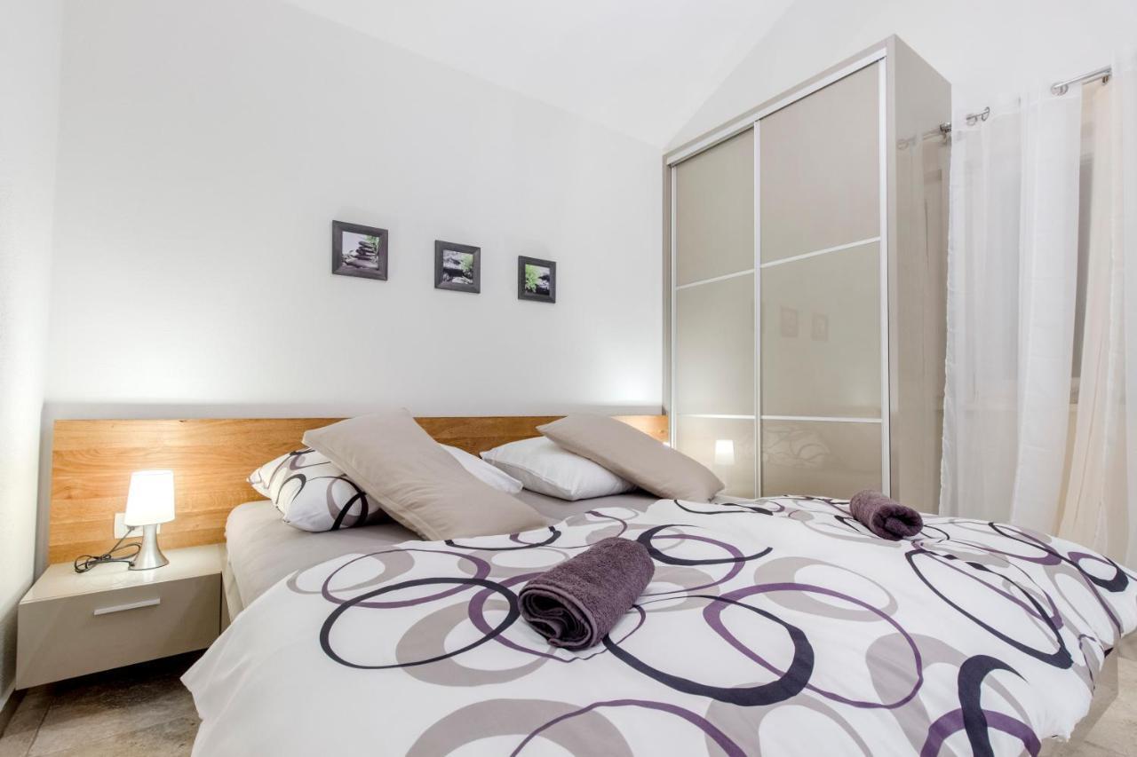 Dalmata Lounge Διαμέρισμα Starigrad Paklenica Εξωτερικό φωτογραφία